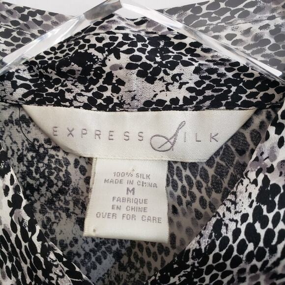 Snakeskin long sleeve silk blouse size Medium - Picture 5 of 5